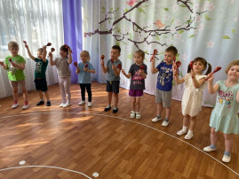 Музыкальные занятия в детском саду. Музыкальные занятия в детском саду.
